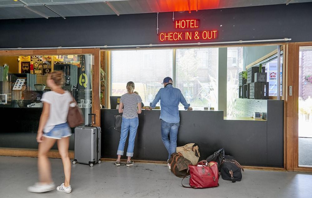 Q-Factory Hotel Άμστερνταμ Εξωτερικό φωτογραφία